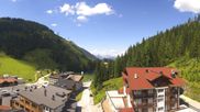 Archiviertes Webcam Bild: Zauchensee - Blick auf den Ort am 12.07.2026 um 14:20 Uhr