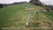 Archiviertes Webcam Bild: Schluchsee: Skilift Fischbach am 15.04.2026 um 10:29 Uhr