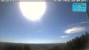Archiviertes Webcam Bild: Schmiedefeld am Rennsteig: Blick auf die Piste am 28.05.2026 um 10:54 Uhr