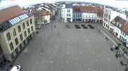 Archiviertes Webcam Bild: Marktplatz Senftenberg am 13.04.2026 um 07:19 Uhr
