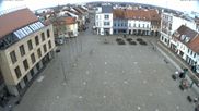 Archiviertes Webcam Bild: Marktplatz Senftenberg am 13.04.2026 um 08:19 Uhr