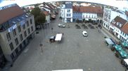 Archiviertes Webcam Bild: Marktplatz Senftenberg am 08.08.2026 um 12:27 Uhr