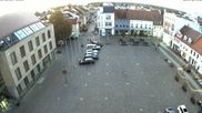Archiviertes Webcam Bild: Marktplatz Senftenberg am 10.10.2026 um 18:15 Uhr