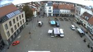 Archiviertes Webcam Bild: Marktplatz Senftenberg am 10.10.2026 um 12:15 Uhr