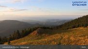 Archiviertes Webcam Bild: Blick vom Hüttenkogel in Lackenhof Ötscher, Niederösterreich am 26.08.2026 um 19:18 Uhr