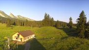 Archived webcam image showing Chaeserrugg - Zinggen Pub on 22 Jun 2026 at 06:30