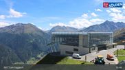 Archiviertes Webcam Bild: Sölden: Bergstation Giggijochbahn am 26.08.2026 um 15:58 Uhr