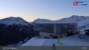 Archived webcam image showing Top of the Giggijoch Cable Car on 26 Feb 2026 at 07:40