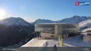 Archived webcam image showing Top of the Giggijoch Cable Car on 26 Feb 2026 at 08:40
