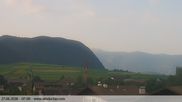 Archiviertes Webcam Bild: Gais in Südtirol: Hotel Windschar am 27.06.2026 um 07:20 Uhr