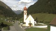Archiviertes Webcam Bild: Vent - Blick zur Kirche und den Stubaier Alpen am 26.08.2026 um 16:54 Uhr