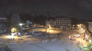 Archived webcam image showing Alpes Maritimes - Place d'Auron on 2 Apr 2026 at 00:22