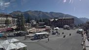 Archived webcam image showing Alpes Maritimes - Place d'Auron on 26 Aug 2026 at 10:01