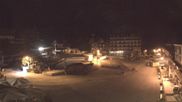 Archived webcam image showing Alpes Maritimes - Place d'Auron on 20 Aug 2026 at 00:30