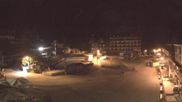 Archived webcam image showing Alpes Maritimes - Place d'Auron on 20 Aug 2026 at 02:30