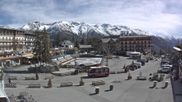 Archived webcam image showing Alpes Maritimes - Place d'Auron on 26 Mar 2026 at 10:23