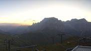 Archiviertes Webcam Bild: Col Rodella Panorama am 14.08.2026 um 06:54 Uhr