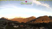 Archiviertes Webcam Bild: Gästehaus Almenrausch am 03.05.2026 um 06:07 Uhr