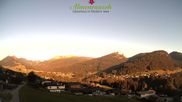 Archiviertes Webcam Bild: Gästehaus Almenrausch am 12.07.2026 um 06:38 Uhr