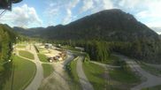 Archiviertes Webcam Bild: Biathlonstadion Ruhpolding: Panorama Chiemgau Arena am 28.05.2026 um 07:36 Uhr