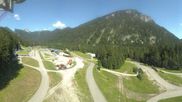 Archiviertes Webcam Bild: Biathlonstadion Ruhpolding: Panorama Chiemgau Arena am 12.07.2026 um 10:23 Uhr