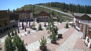 Archiviertes Webcam Bild: Valberg Dorfzentrum am 12.07.2026 um 12:10 Uhr