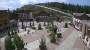 Archiviertes Webcam Bild: Valberg Dorfzentrum am 26.08.2026 um 12:01 Uhr