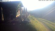Archiviertes Webcam Bild: Kleinwalsertal: Sonna Alp - Zafernalift am 02.08.2026 um 07:20 Uhr