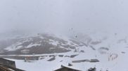 Archiviertes Webcam Bild: Grand Tourmalet (Frankreich) - Blick auf Sessellift Tourmalet am 12.04.2026 um 14:42 Uhr