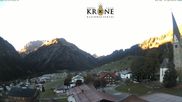 Archived webcam image showing "Alte Krone" Hotel on 13 Oct 2026 at 08:00