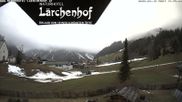 Archiviertes Webcam Bild: Lärchenhof Hotel, Mittelberg am 12.04.2026 um 14:54 Uhr