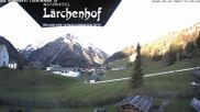 Archiviertes Webcam Bild: Lärchenhof Hotel, Mittelberg am 03.05.2026 um 07:07 Uhr
