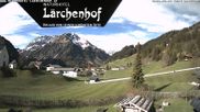 Archiviertes Webcam Bild: Lärchenhof Hotel, Mittelberg am 03.05.2026 um 08:07 Uhr