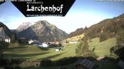 Archived webcam image showing Lärchenhof Naturhotel on 27 Jun 2026 at 07:43