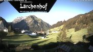 Archiviertes Webcam Bild: Lärchenhof Hotel, Mittelberg am 12.07.2026 um 07:29 Uhr