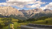 Archiviertes Webcam Bild: Alta Badia: Ausblick von der Bioch Hütte am 26.08.2026 um 14:19 Uhr