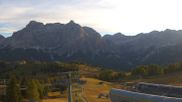 Archived webcam image showing Bioch Hut in Alta Badia Ski Resort on 16 Oct 2026 at 08:53