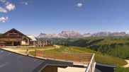 Archiviertes Webcam Bild: Arabba Bec de Roces Hütte am 12.07.2026 um 12:02 Uhr