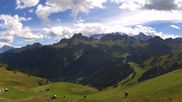 Archiviertes Webcam Bild: Arabba Bec de Roces Hütte am 26.08.2026 um 14:18 Uhr