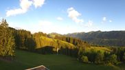 Archived webcam image showing top station gondola Ossi-Reichert on 4 Jul 2026 at 06:29