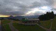 Archived webcam image showing top station gondola Ossi-Reichert on 27 Jul 2026 at 06:43