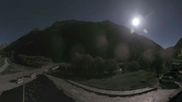 Archiviertes Webcam Bild: Champagny Parkplatz am 26.09.2026 um 04:47 Uhr