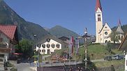 Archiviertes Webcam Bild: Holzgau: Blick von der Pension Knitel am 12.07.2026 um 10:21 Uhr