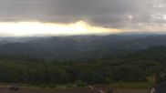 Archiviertes Webcam Bild: Panorama Großer Inselsberg - Trusetal-Brotterode am 28.07.2026 um 08:23 Uhr