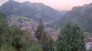 Archiviertes Webcam Bild: Dorf Châtel am 14.08.2026 um 06:44 Uhr