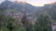 Archiviertes Webcam Bild: Dorf Châtel am 26.08.2026 um 07:08 Uhr