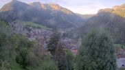 Archiviertes Webcam Bild: Dorf Châtel am 20.09.2026 um 08:51 Uhr