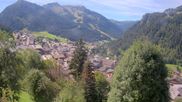 Archiviertes Webcam Bild: Dorf Châtel am 20.09.2026 um 12:51 Uhr