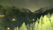 Archived webcam image showing Peisey Vallandry - Aerial cableway Vanoise Express on 21 May 2026 at 00:16