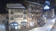 Archived webcam image showing Les Arcs - Village Arc 1950 on 13 Apr 2026 at 00:11